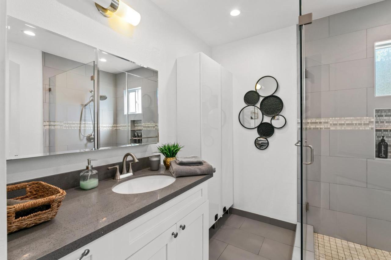 Muirfield Chic City Bungalow With Parking Los Angeles Extérieur photo