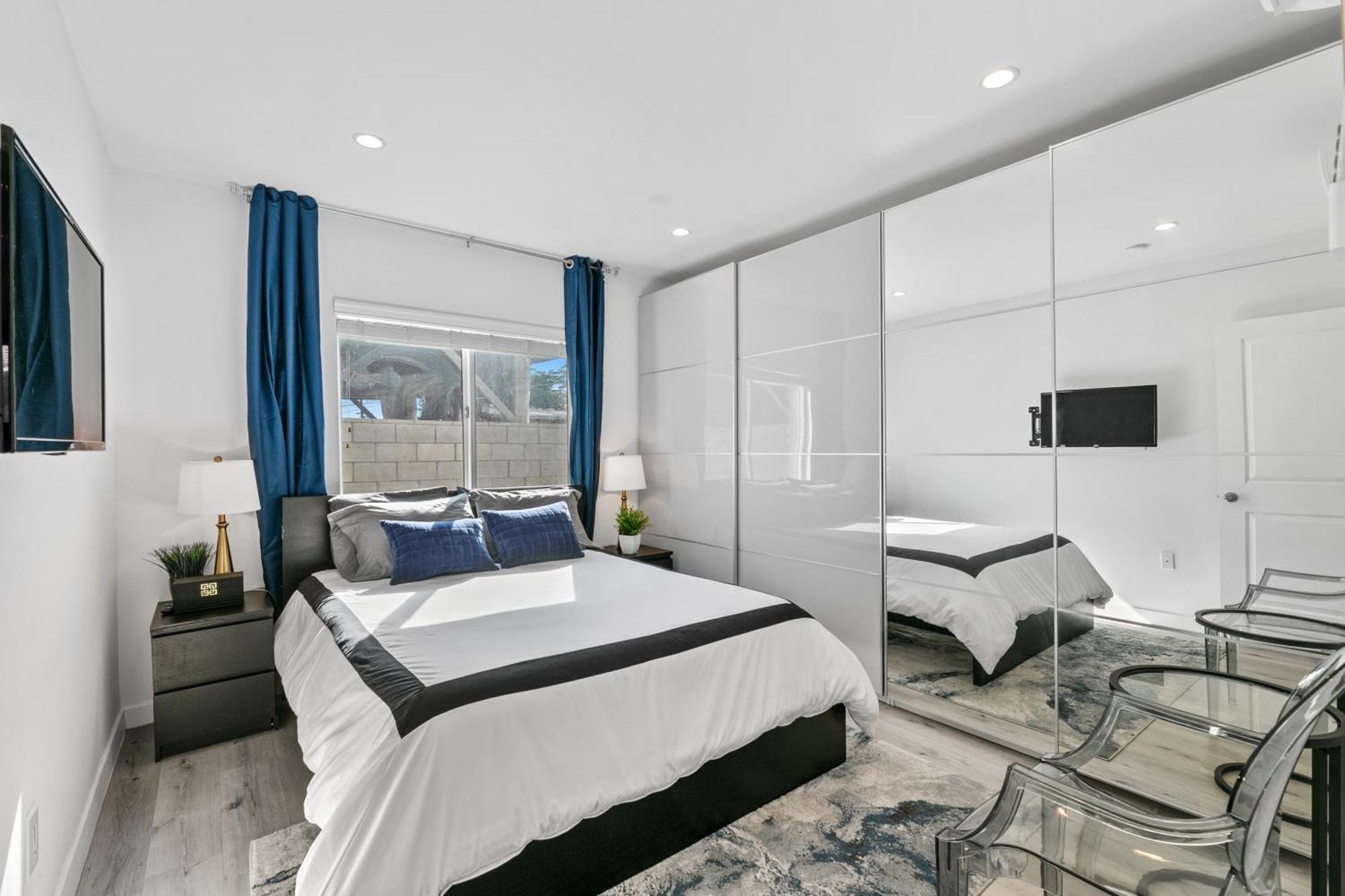 Muirfield Chic City Bungalow With Parking Los Angeles Extérieur photo