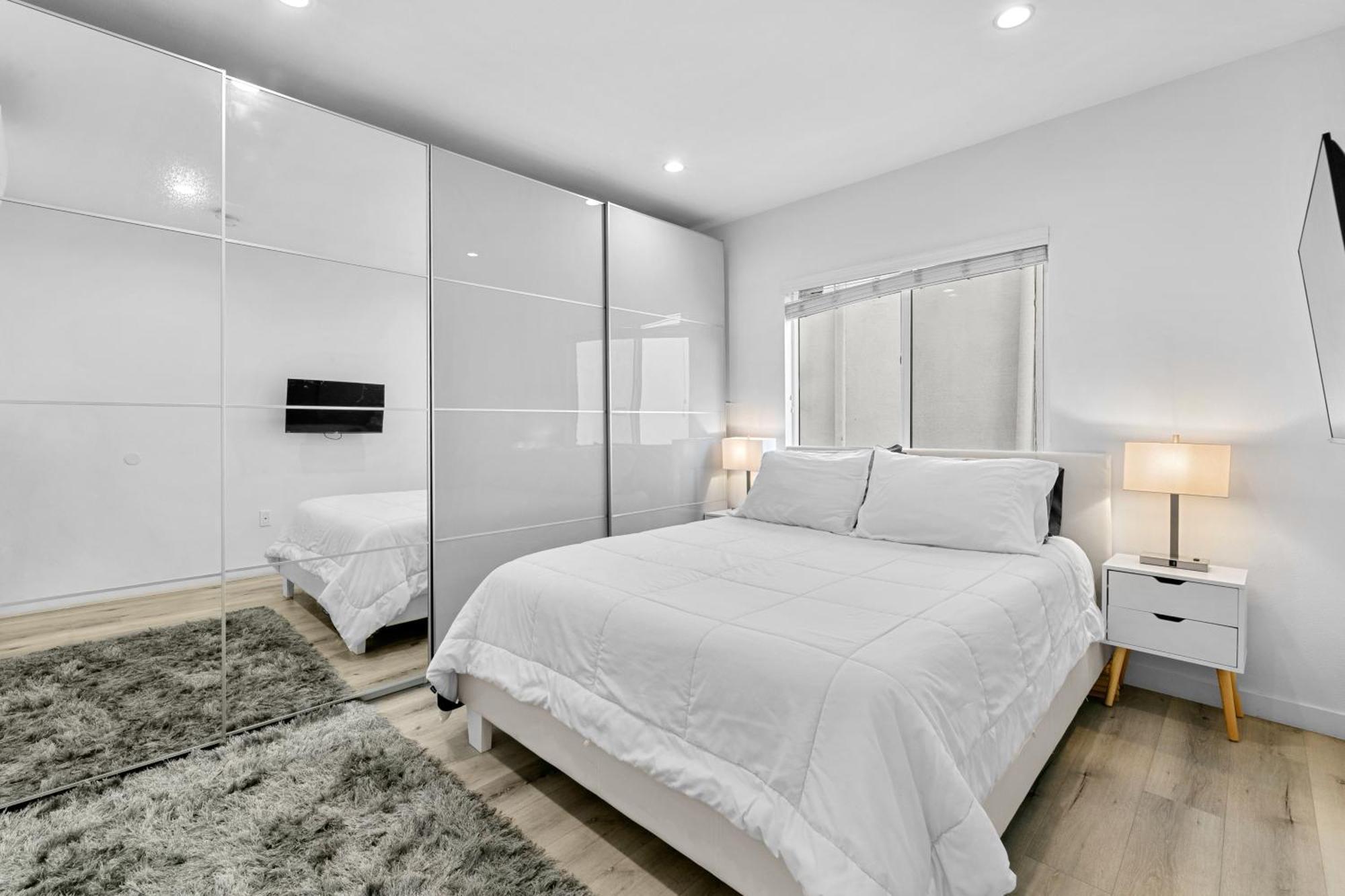 Muirfield Chic City Bungalow With Parking Los Angeles Extérieur photo